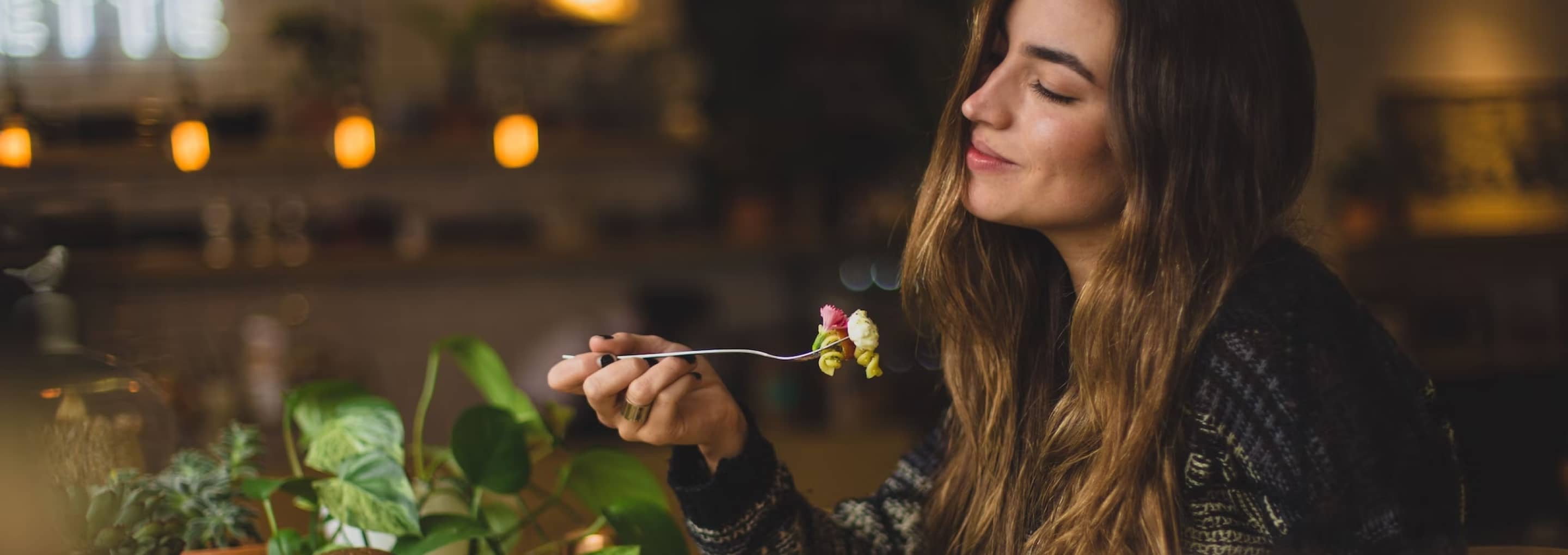 Photo About Us  - Vegan X Webflow Template